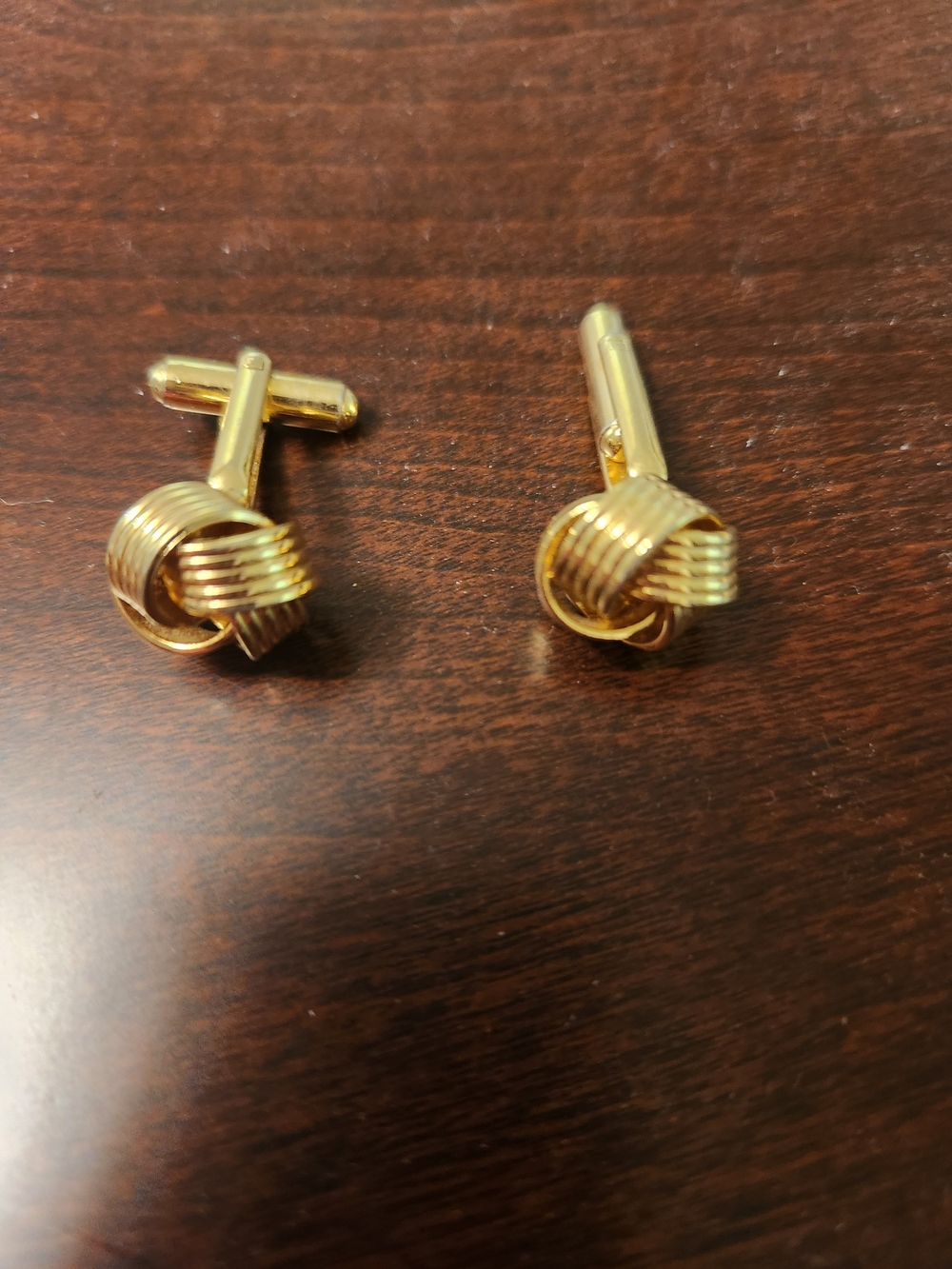 Gold Knot Cufflinks - Men's Classic Accessory